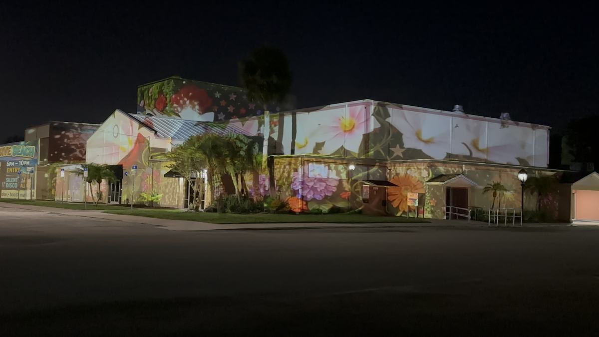 Floral spring projection on a building